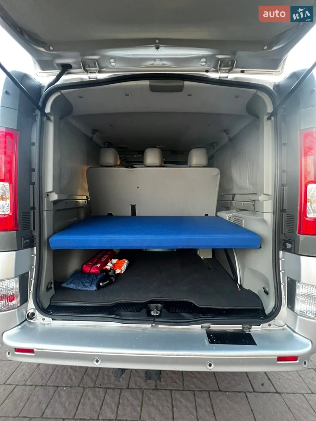 2011 Opel Vivaro - мініатюра 19