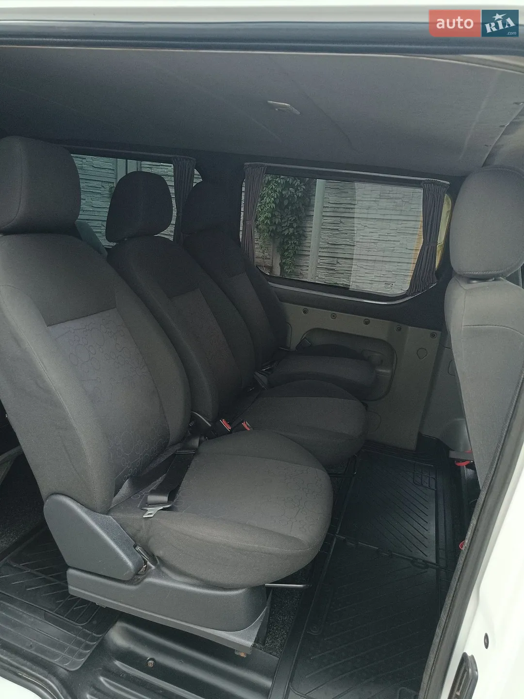 2011 Opel Vivaro - мініатюра 11