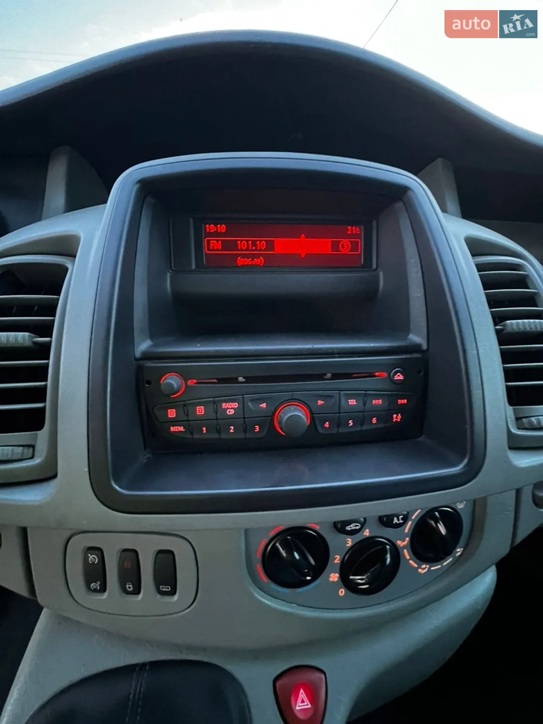 2011 Opel Vivaro - мініатюра 69