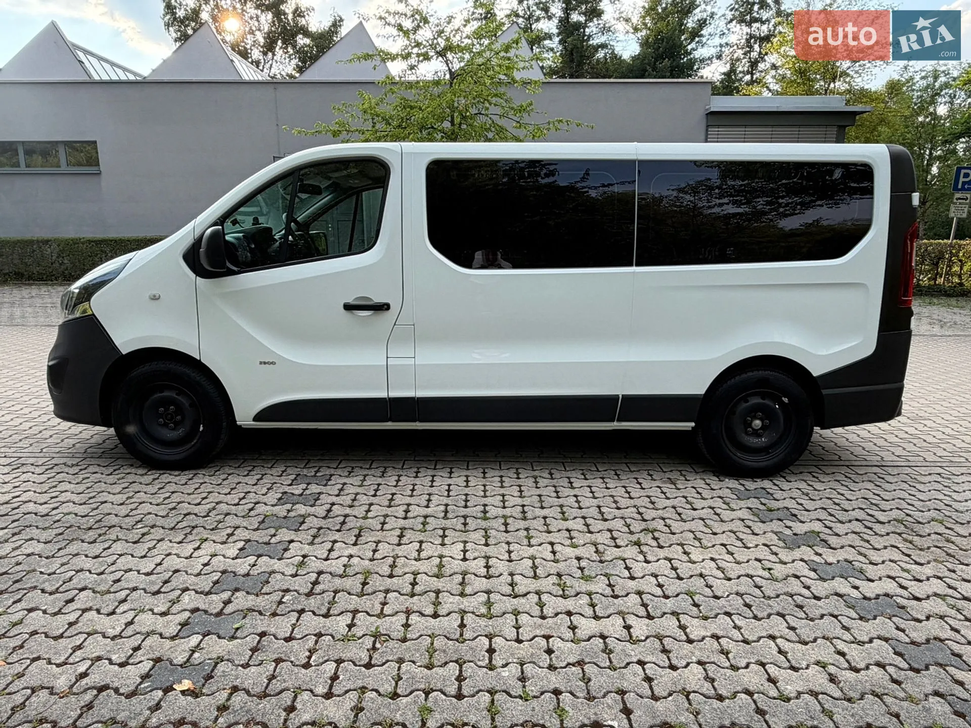 2015 Opel Vivaro - мініатюра 4