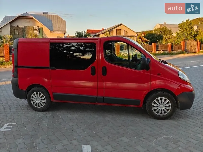 Opel Vivaro 2014