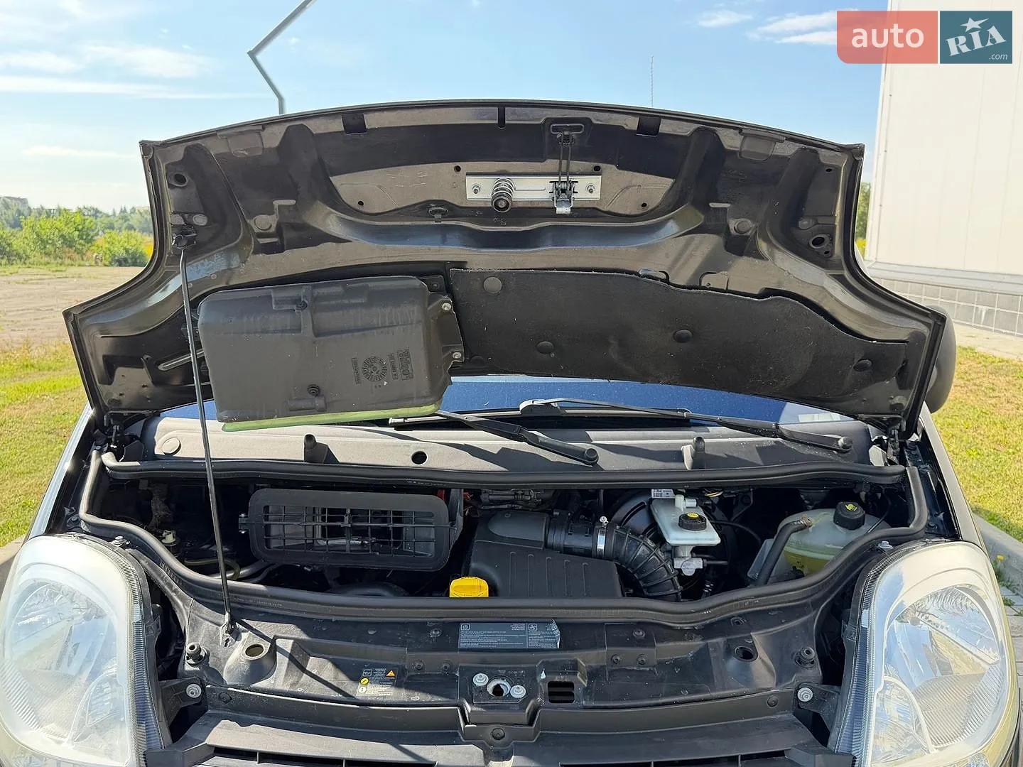 2012 Opel Vivaro - мініатюра 29