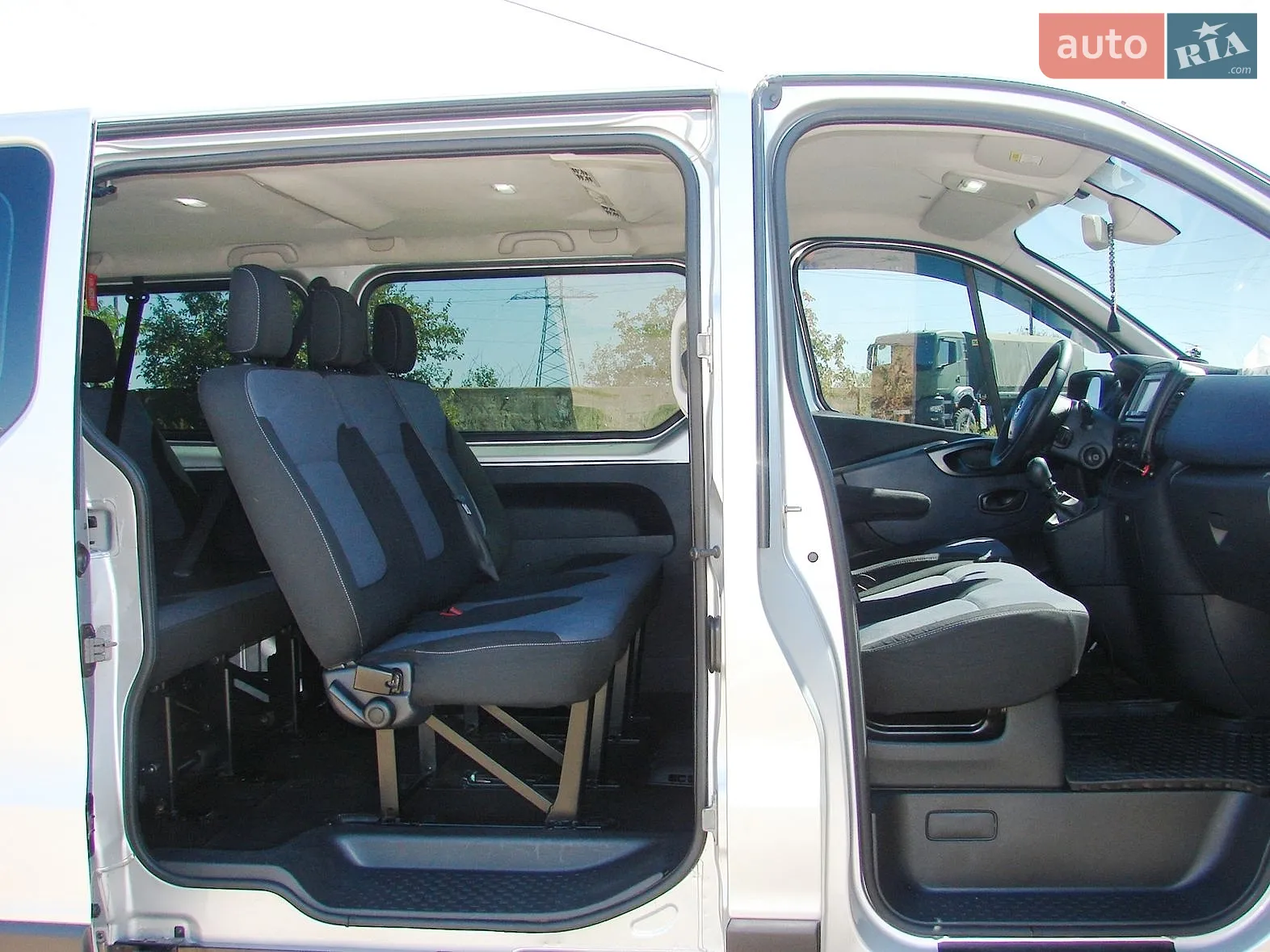 2014 Opel Vivaro - мініатюра 18