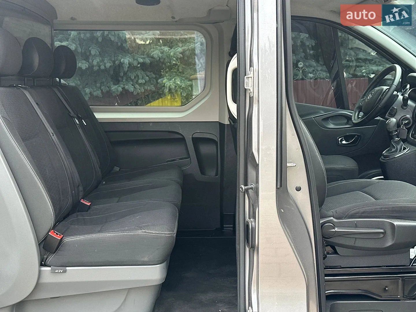 2015 Opel Vivaro - мініатюра 2
