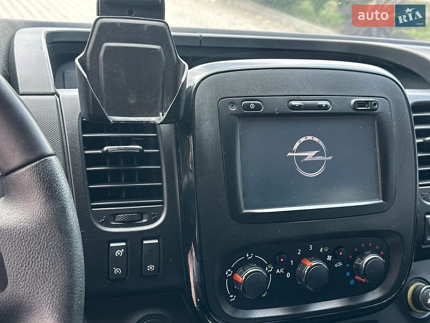 2015 Opel Vivaro - мініатюра 8