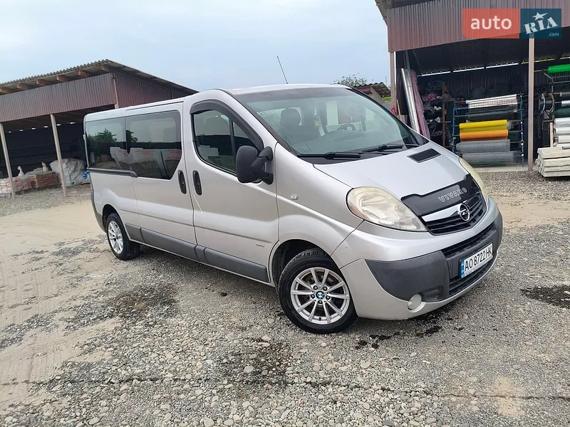 Opel Vivaro 2014