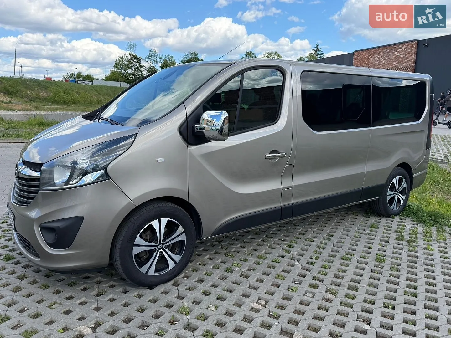 2015 Opel Vivaro - мініатюра 5
