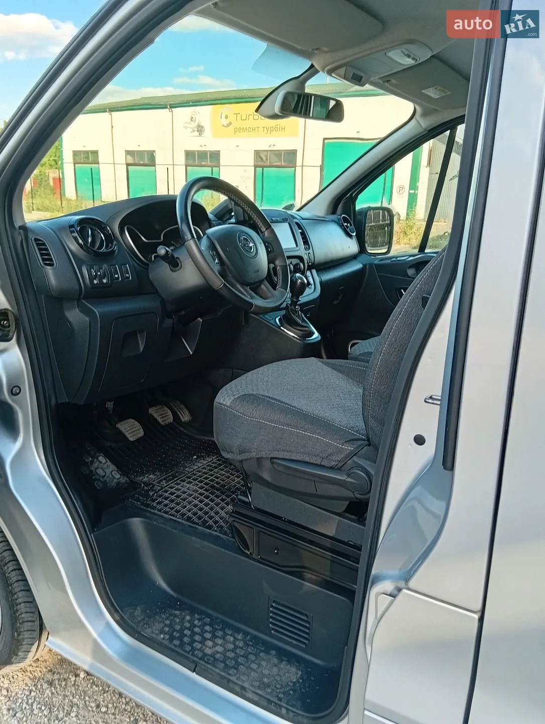2017 Opel Vivaro - мініатюра 26