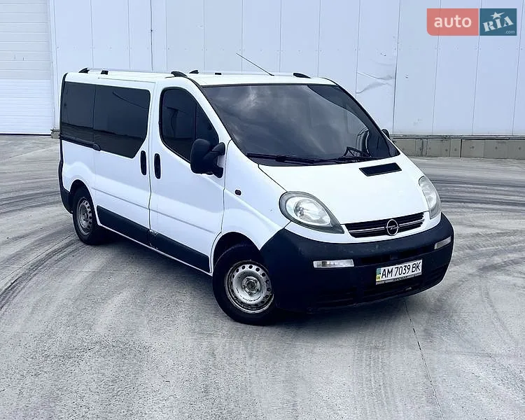 Opel Vivaro 2005