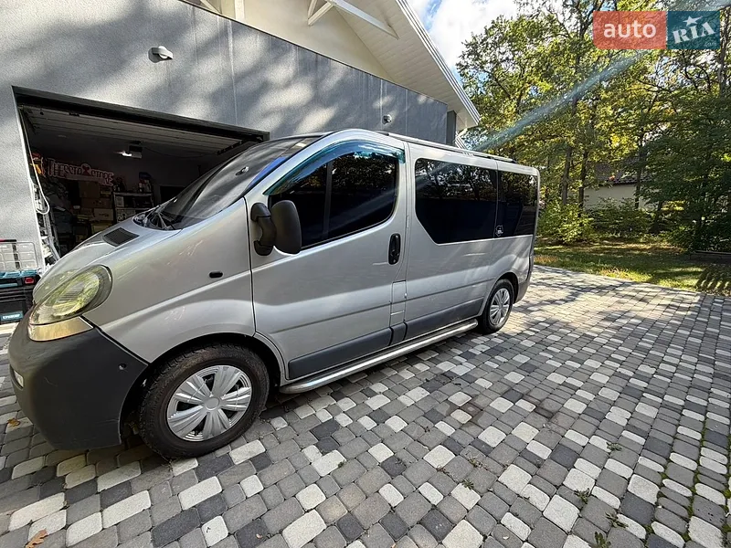 Opel Vivaro 2004
