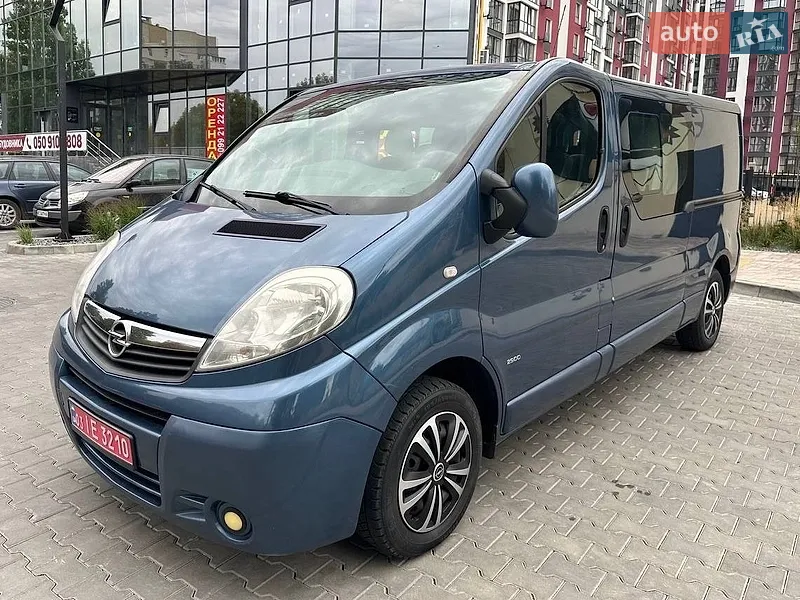Opel Vivaro 2013