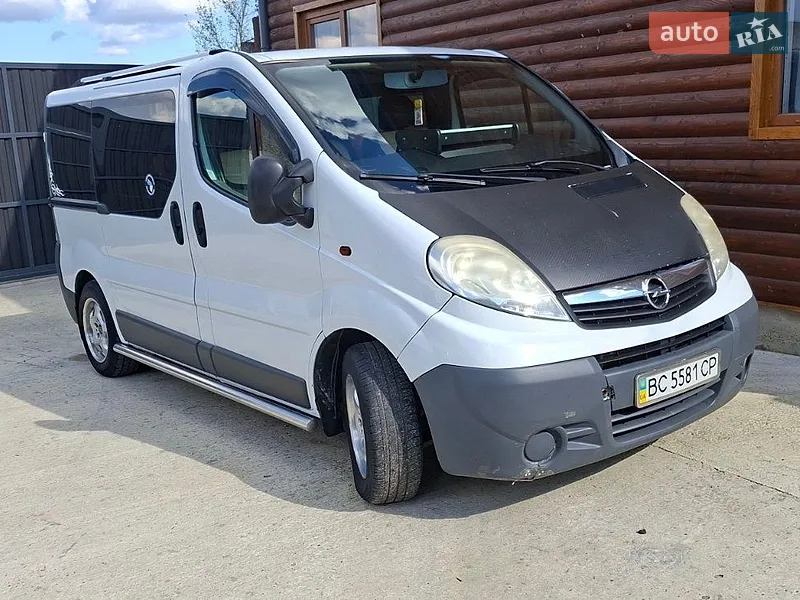 Opel Vivaro 2007