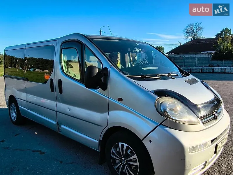 Opel Vivaro 2006