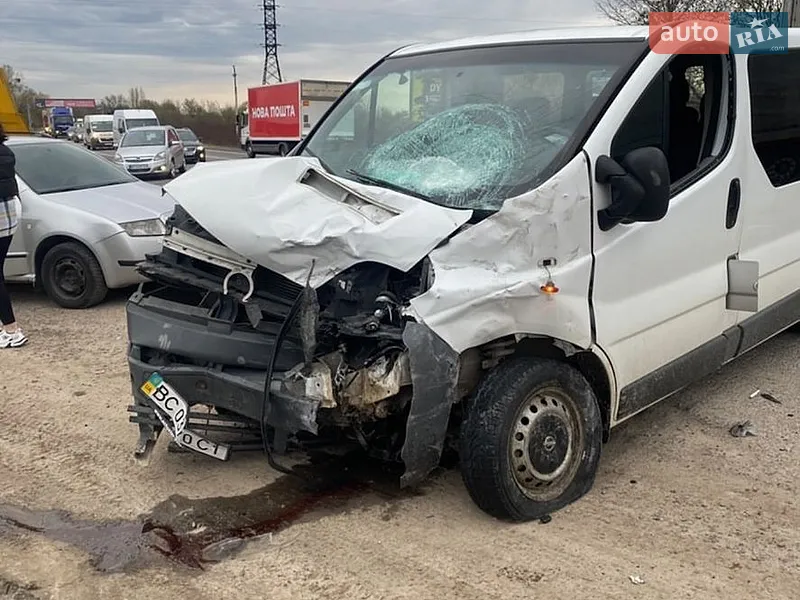 Opel Vivaro 2005