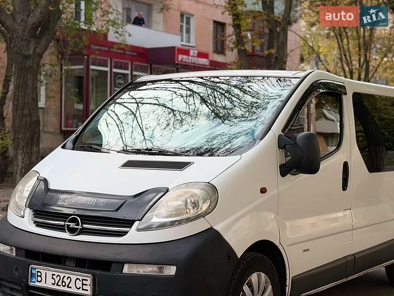 Opel Vivaro 2005