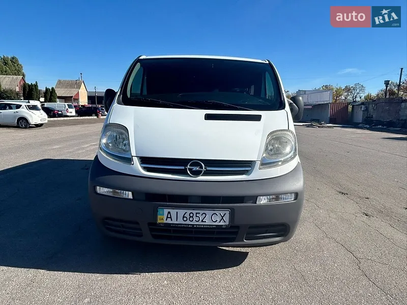 Opel Vivaro 2006