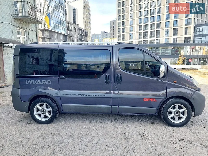 Opel Vivaro 2006