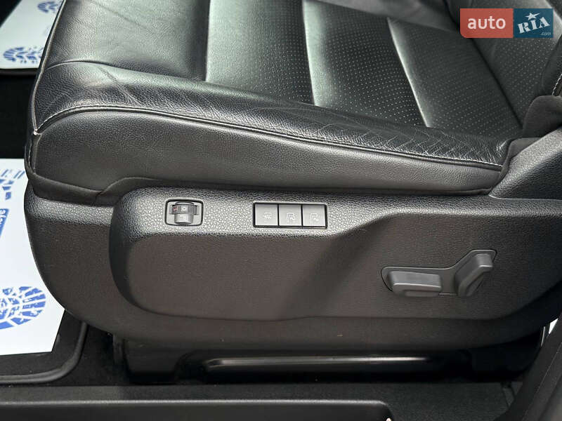 Минивэн Opel Zafira Electric 2021 в Киеве