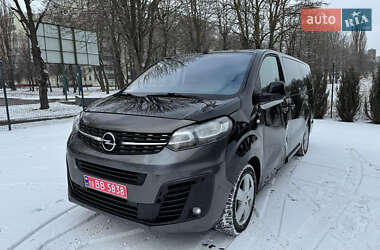 Минивэн Opel Zafira Life 2023 в 