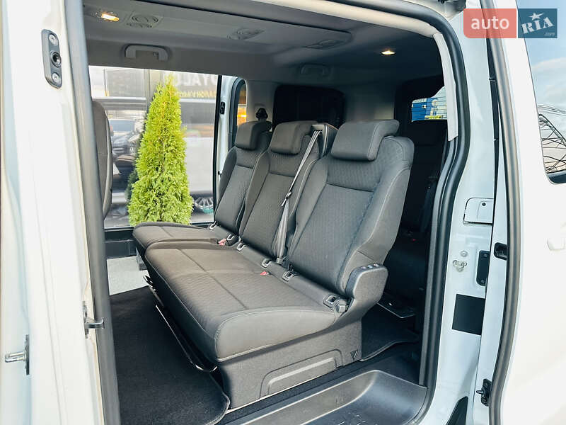 Мінівен Opel Zafira Life 2020 в Харкові фото 16 Мінівен Opel Zafira Life 2020 в Харкові