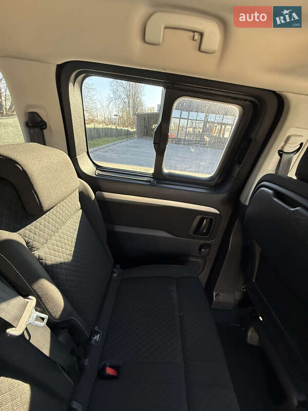 Минивэн Opel Zafira Life 2021 в Львове