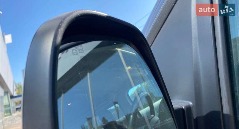 Минивэн Opel Zafira Life 2020 в Киеве фото 25 Минивэн Opel Zafira Life 2020 в Киеве