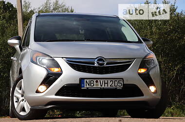 Минивэн Opel Zafira Tourer 2013 в Трускавце