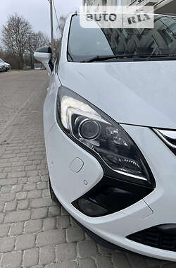 Минивэн Opel Zafira Tourer 2012 в Львове