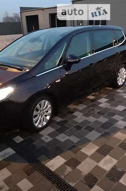 Минивэн Opel Zafira Tourer 2014 в Полтаве