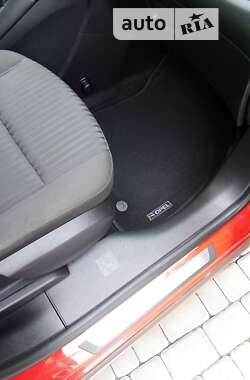 Минивэн Opel Zafira Tourer 2012 в 
