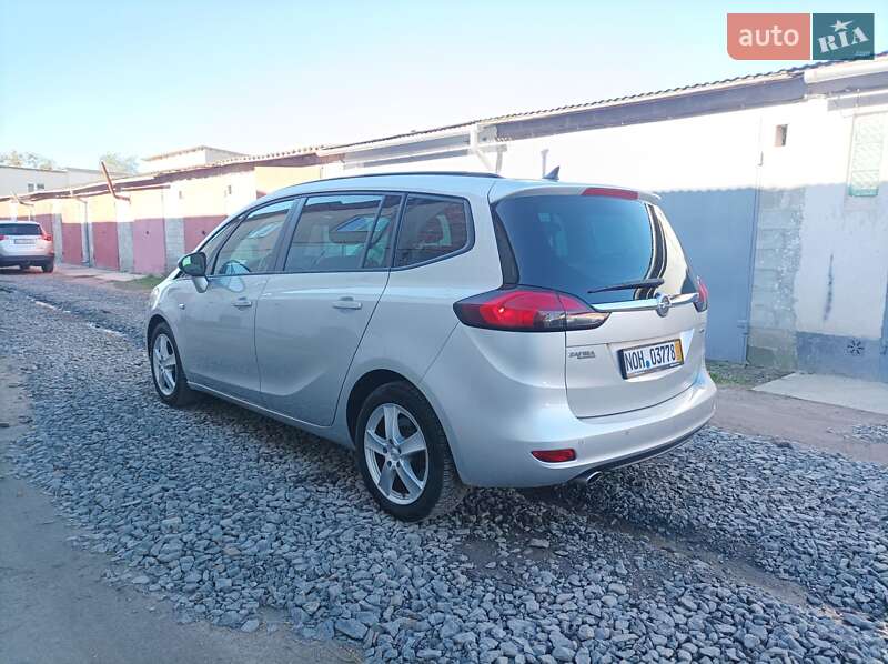 Мінівен Opel Zafira Tourer 2015 в Бродах