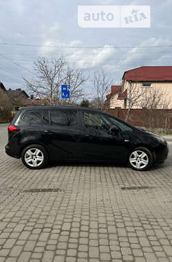Минивэн Opel Zafira Tourer 2013 в Львове