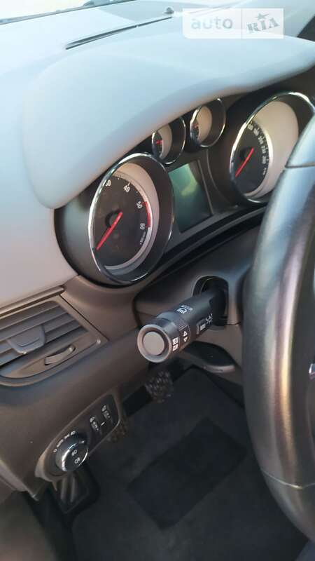 Минивэн Opel Zafira Tourer 2014 в Стрые