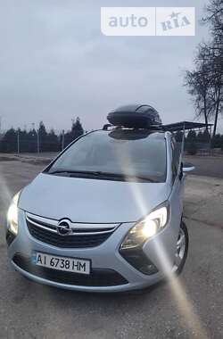 Минивэн Opel Zafira Tourer 2014 в Киеве