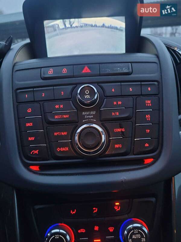 Минивэн Opel Zafira Tourer 2014 в Киеве фото 5 Минивэн Opel Zafira Tourer 2014 в Киеве
