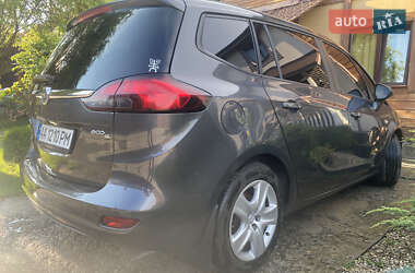 Минивэн Opel Zafira Tourer 2012 в 