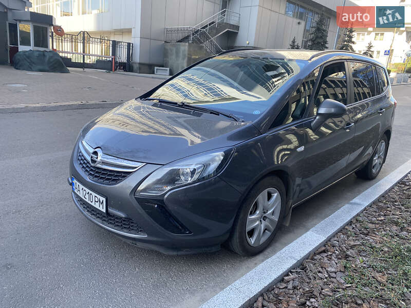 Мінівен Opel Zafira Tourer 2012 в Тарасівці фото 3 Мінівен Opel Zafira Tourer 2012 в Тарасівці