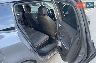 Минивэн Opel Zafira Tourer 2012 в 