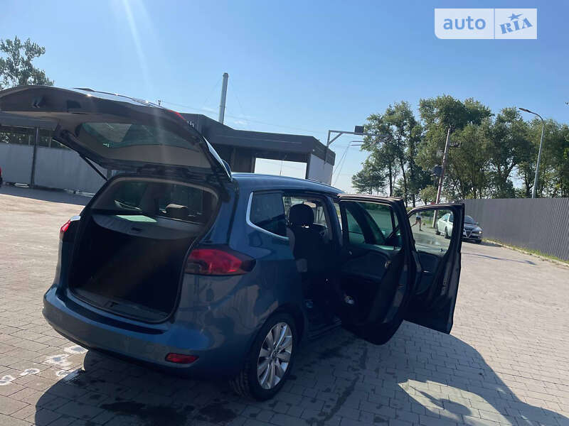 Мінівен Opel Zafira Tourer 2014 в Козові фото 11 Мінівен Opel Zafira Tourer 2014 в Козові
