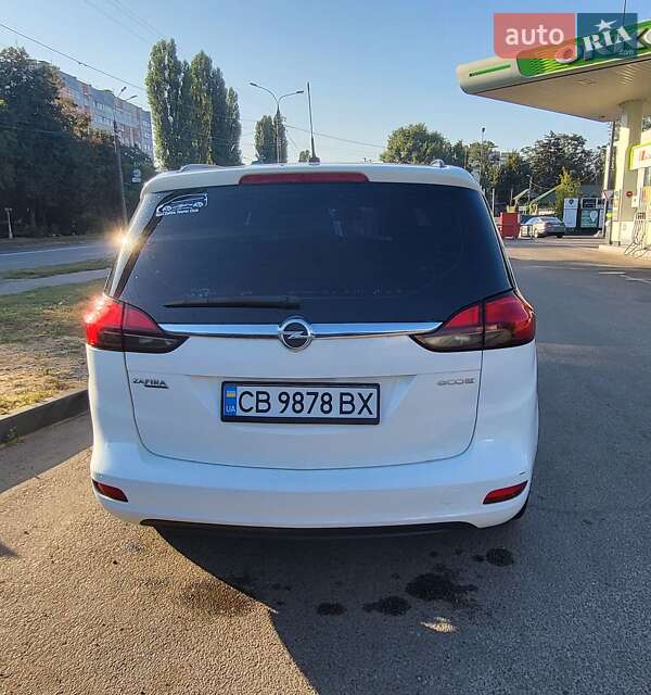Мінівен Opel Zafira Tourer 2015 в Чернігові