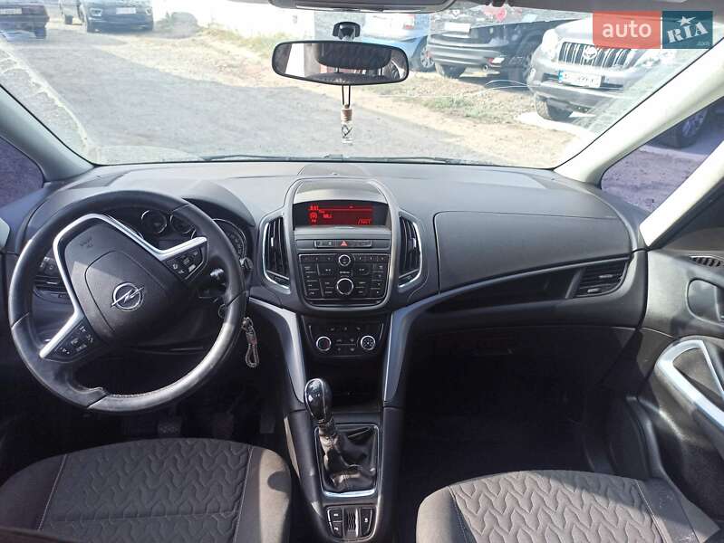 Минивэн Opel Zafira Tourer 2013 в Полтаве