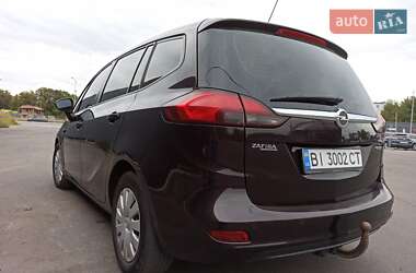Минивэн Opel Zafira Tourer 2013 в 