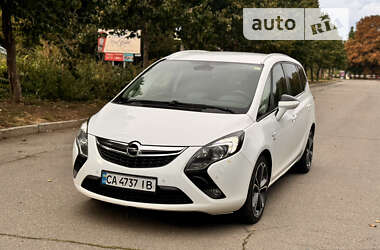 Минивэн Opel Zafira Tourer 2014 в Умани