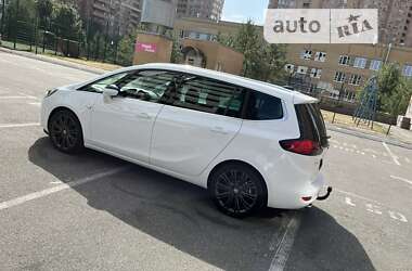 Минивэн Opel Zafira Tourer 2018 в Киеве