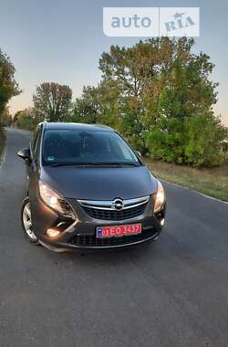 Минивэн Opel Zafira Tourer 2013 в Камне-Каширском