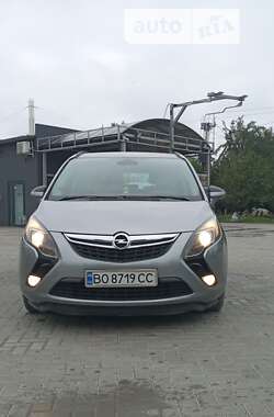 Мінівен Opel Zafira Tourer 2012 в Почаєві