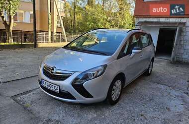 Минивэн Opel Zafira Tourer 2013 в 