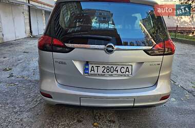 Минивэн Opel Zafira Tourer 2013 в 