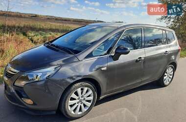 Минивэн Opel Zafira Tourer 2012 в 
