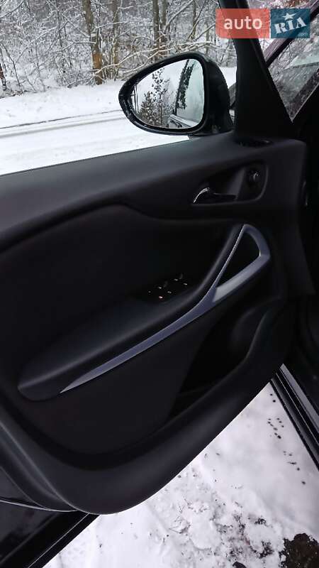 Мінівен Opel Zafira Tourer 2013 в Ємільчиному